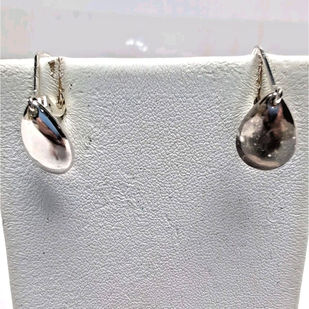 Set Of 2 Leverback Dangle Earrings Silver Tone Dillard's Fashion Jewelry - Picture 4 of 7